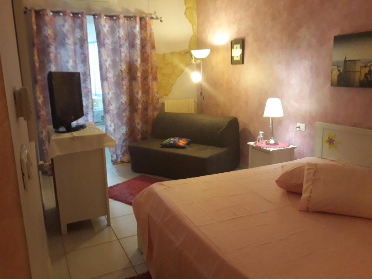 Suites Rome Pescara Extérieur photo