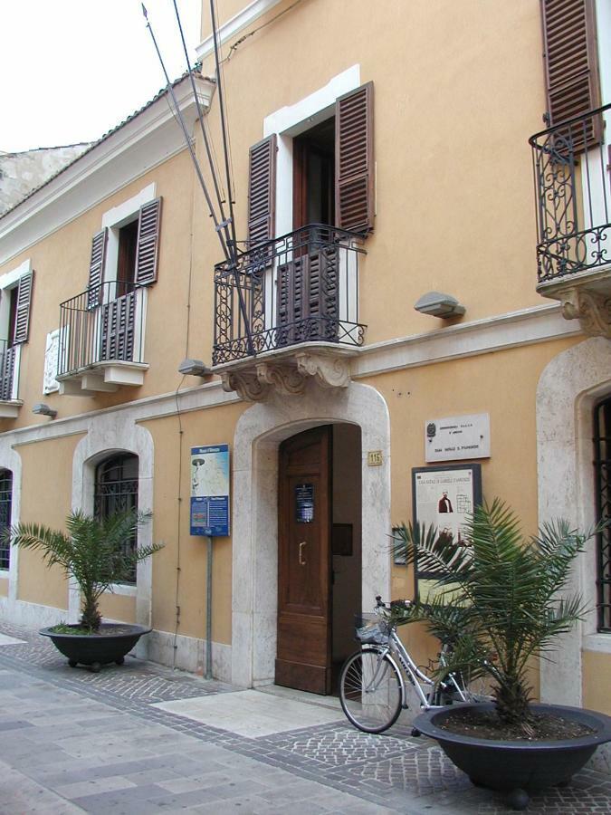 Suites Rome Pescara Extérieur photo